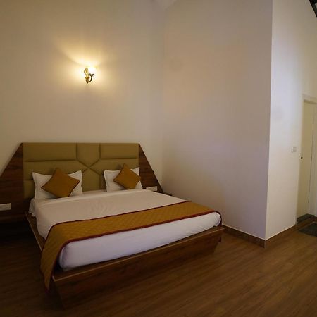 Q Mango Resort Rāmanagaram Buitenkant foto
