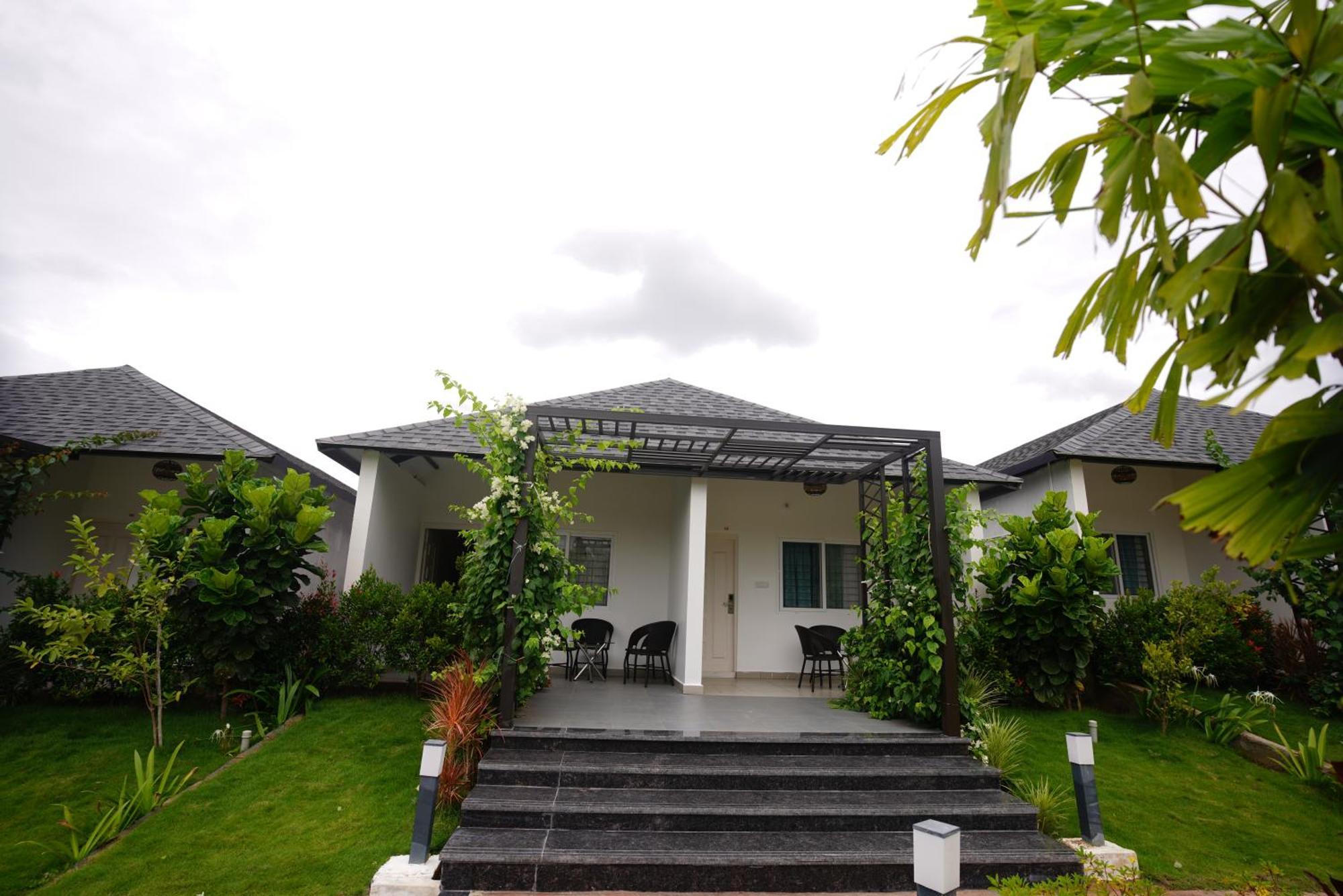 Q Mango Resort Rāmanagaram Buitenkant foto